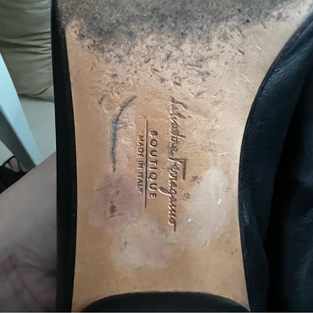 SOLD-Salvatore Ferragamo Black Leather Designer Ballet Flat Shoes‎ Womens Sz 7 - Picture 10 of 11